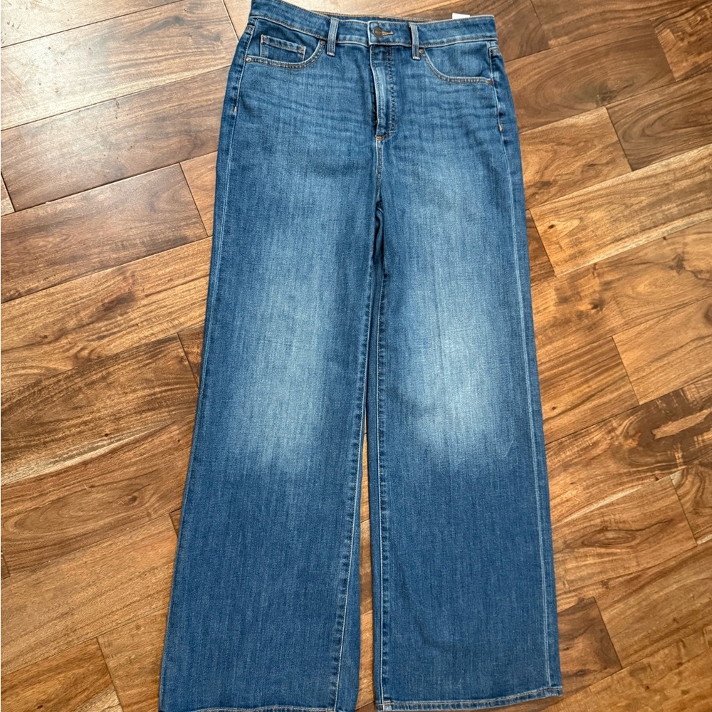 Chico’s High Rise Wide Leg Jeans - Picture 4 of 10